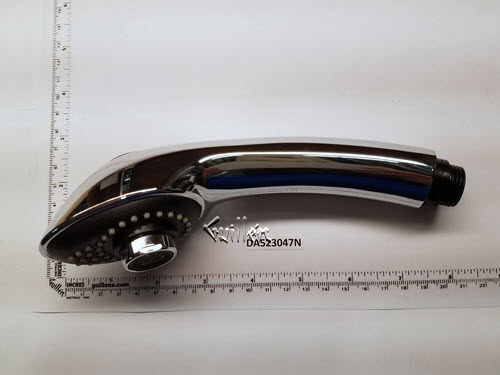 Danze DA523047N; ; pull out spray head; in Chrome