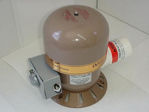 Jacuzzi 3833000;; 2"" s 1.5 hp 120 vac spa optional air blower assembly; Unfinish; Discontinued Product