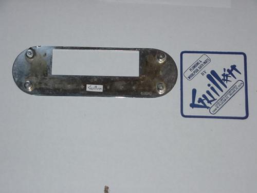 Jacuzzi A342827; Ultra; Faucet spout plate; in Chrome; Discontinued Product
