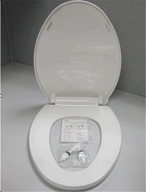 Jacuzzi GM19940; Espree; elongated toilet seat plastic; in White; Discontinued Product - Use Jacuzzi GM19959