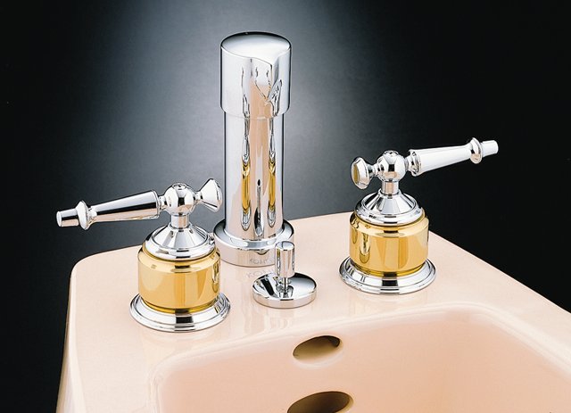 Kohler K-142 Antique bidet faucet with vacuum breaker and lever