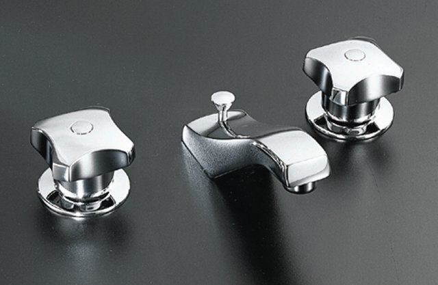 Kohler K-7444-KE Triton/Finesse widespread Lavatory Faucet w